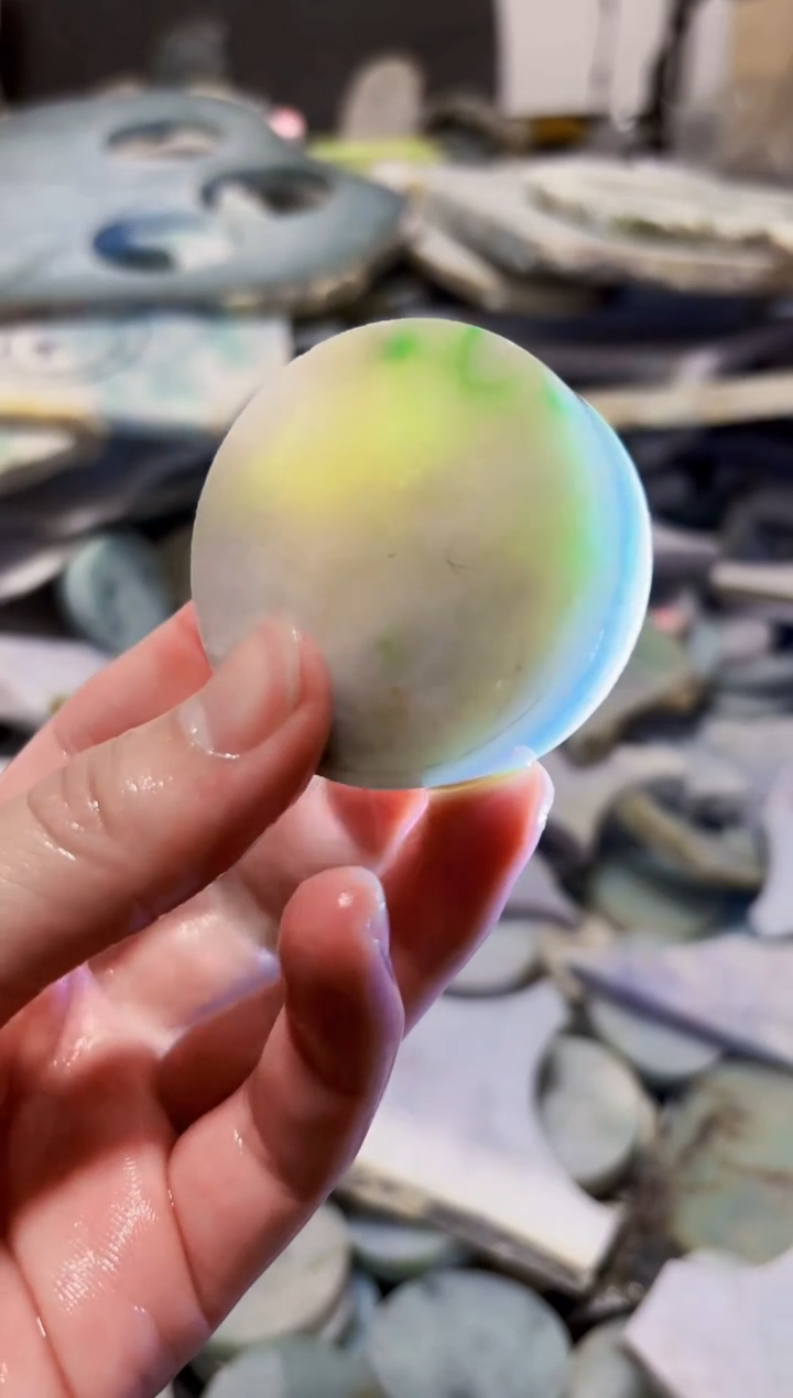 【闪购商品】翡翠颈饰未镶嵌A货白谭1334