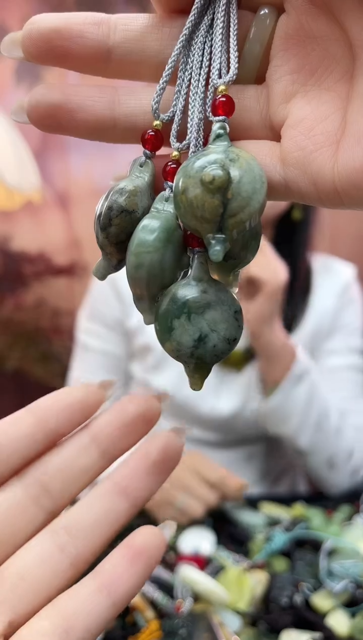 未镶嵌岫玉吊坠多样性发货拍一发一