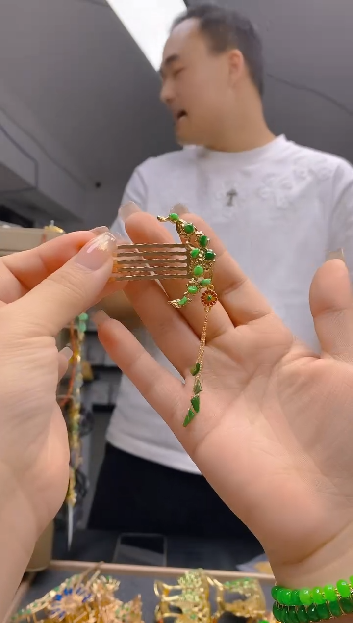 【闪购商品】翡翠耳饰合金105翡翠发簪