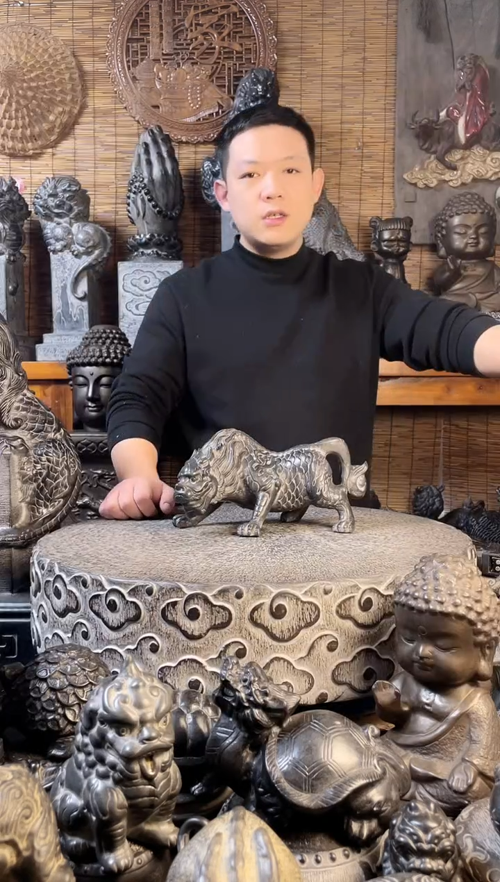 【闪购商品】30跑吸水兽天然青石雕刻