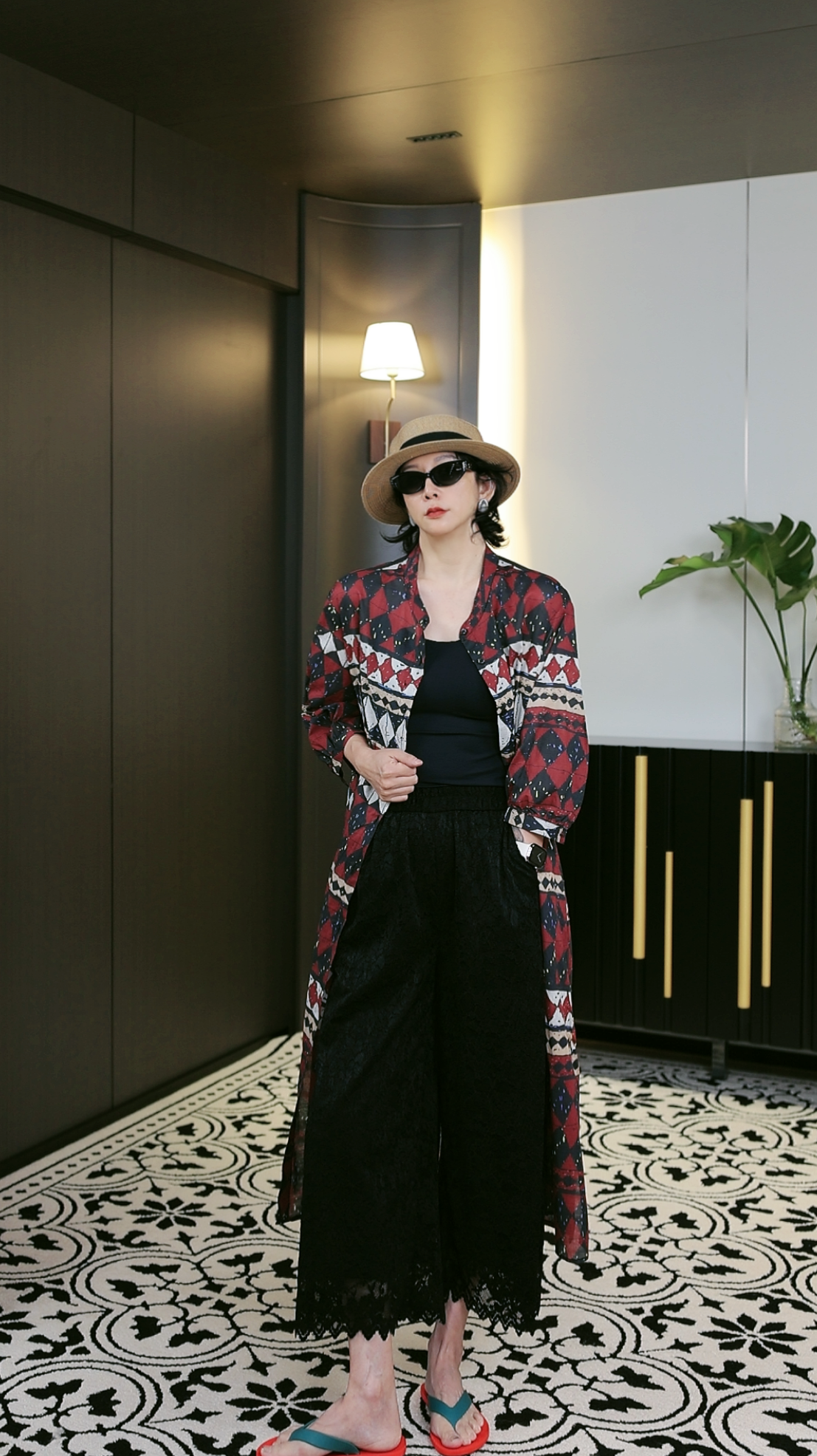 UWL2504084 夏季时尚设计印花长款开衫连衣裙