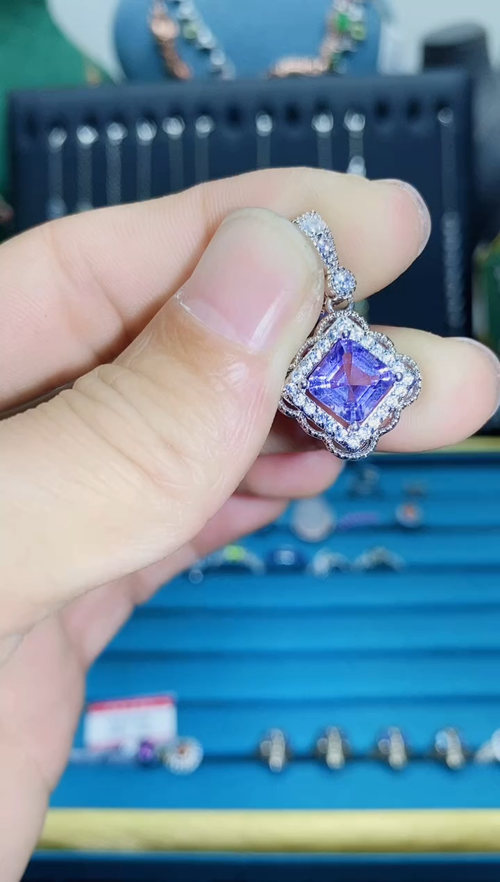 【闪购商品】紫晶吊坠(不含链)银S925镶嵌12112