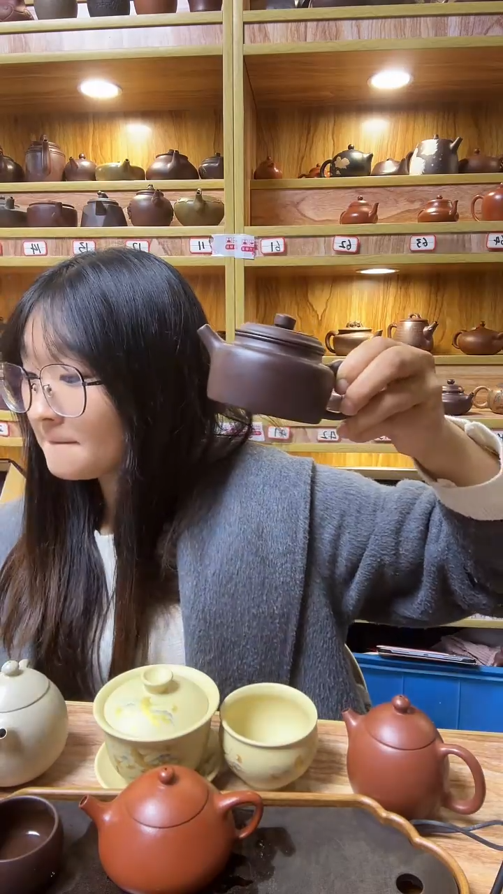 茶壶紫砂德中200cc左右紫泥