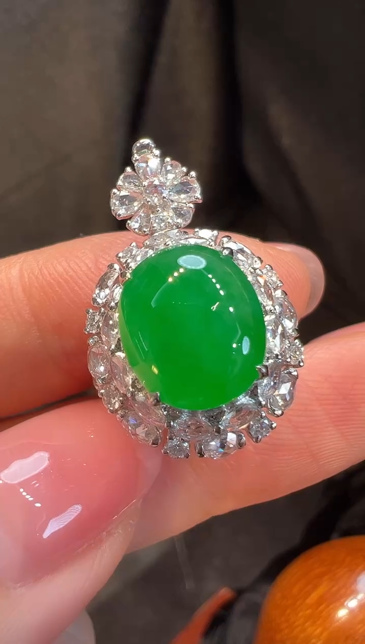 18K金镶嵌戒指翡翠L6