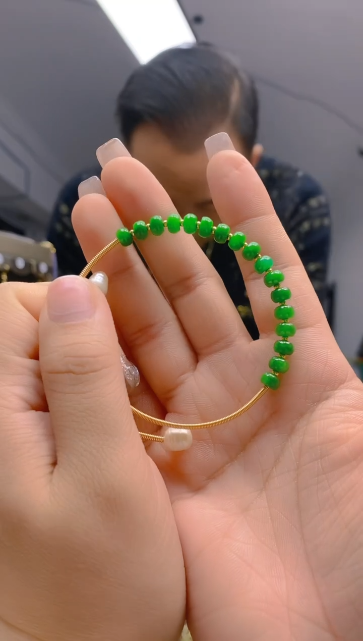 【闪购商品】翡翠耳饰合金247翡翠手镯