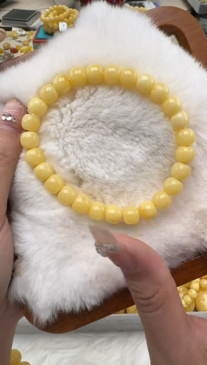 裸石琥珀未镶嵌XD1139