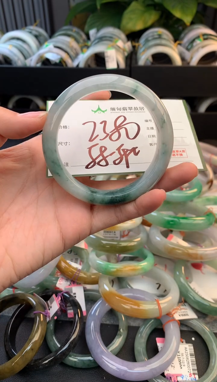 未镶嵌定制翡翠@*子毛货需精细抛光+多人