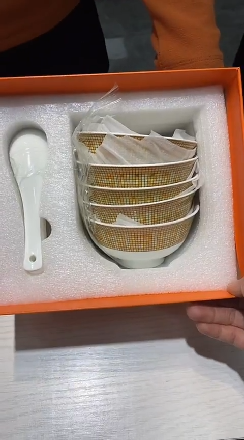 瓷片生活的本意是开心啊@@1