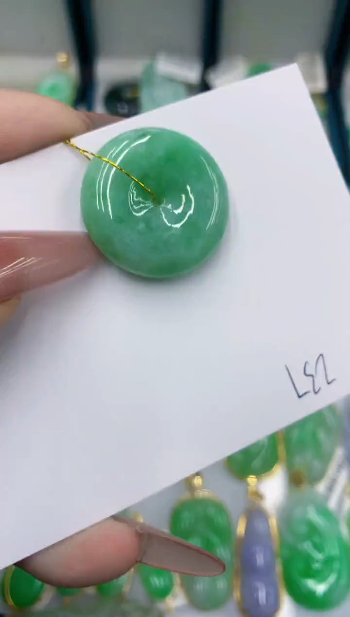 颈饰未镶嵌翡翠111111