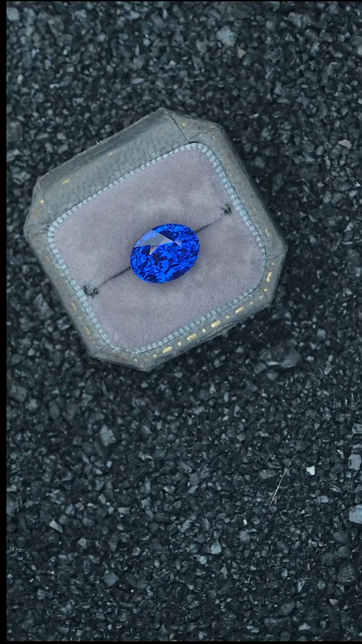 裸石蓝宝石5.57克拉