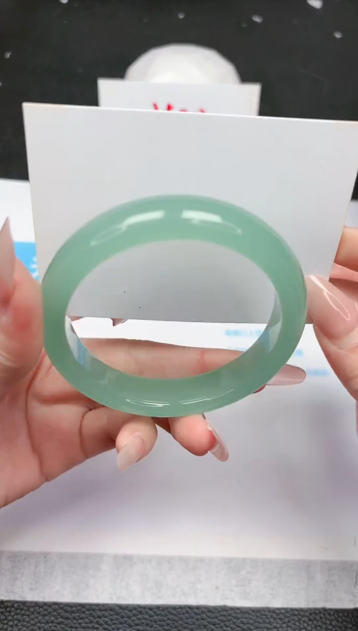 【闪购商品】石英质玉手镯未镶嵌766-60