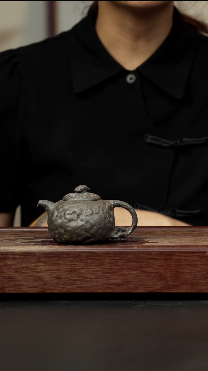 紫砂茶壶百年岩中泥供春