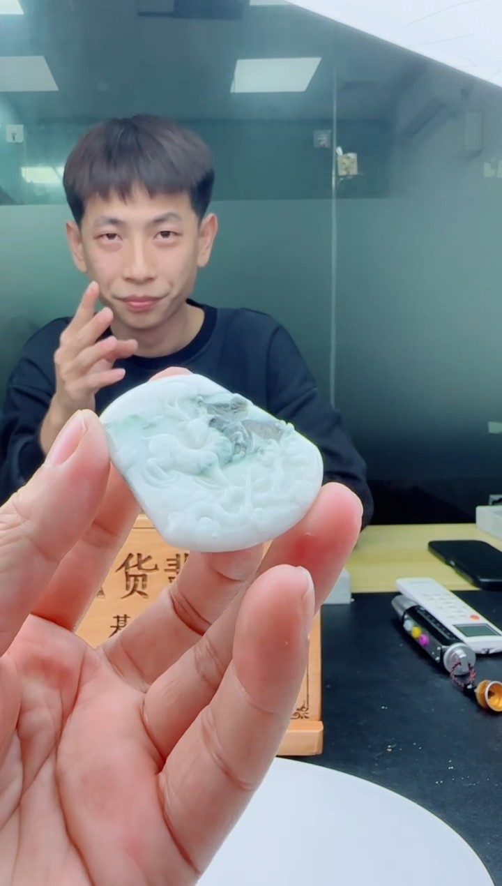 【闪购商品】翡翠颈饰未镶嵌1111111111