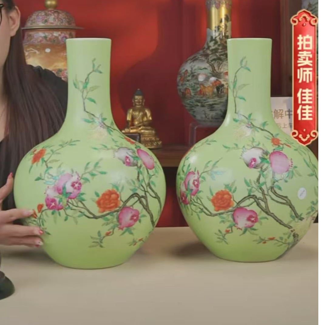 国呈拍卖古董瓷器