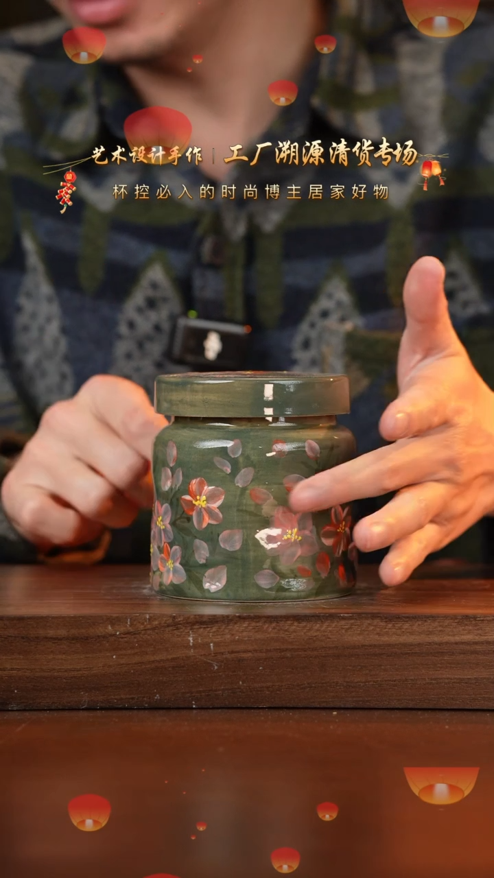 【闪购商品】杯手艺人手绘釉下彩异形器物