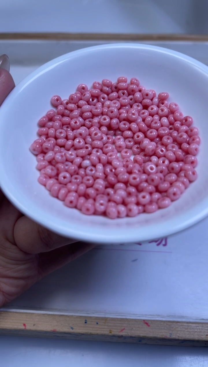 未镶嵌散珠玛瑙/玉髓E924 樱花粉算盘2*4mm100个8元