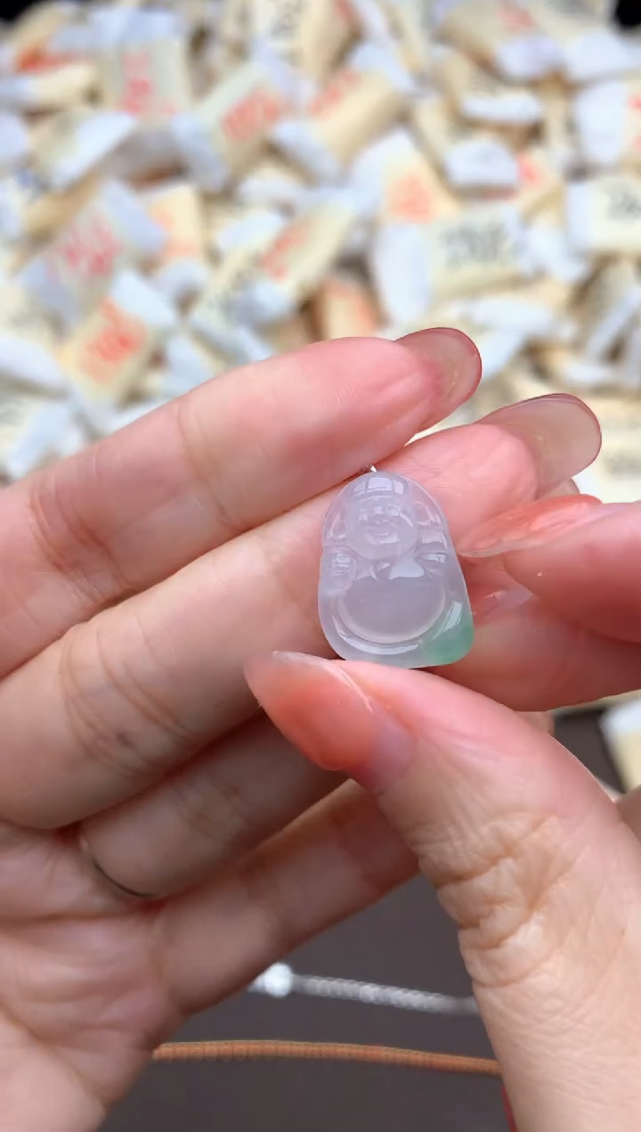 【闪购商品】翡翠挂件未镶嵌一