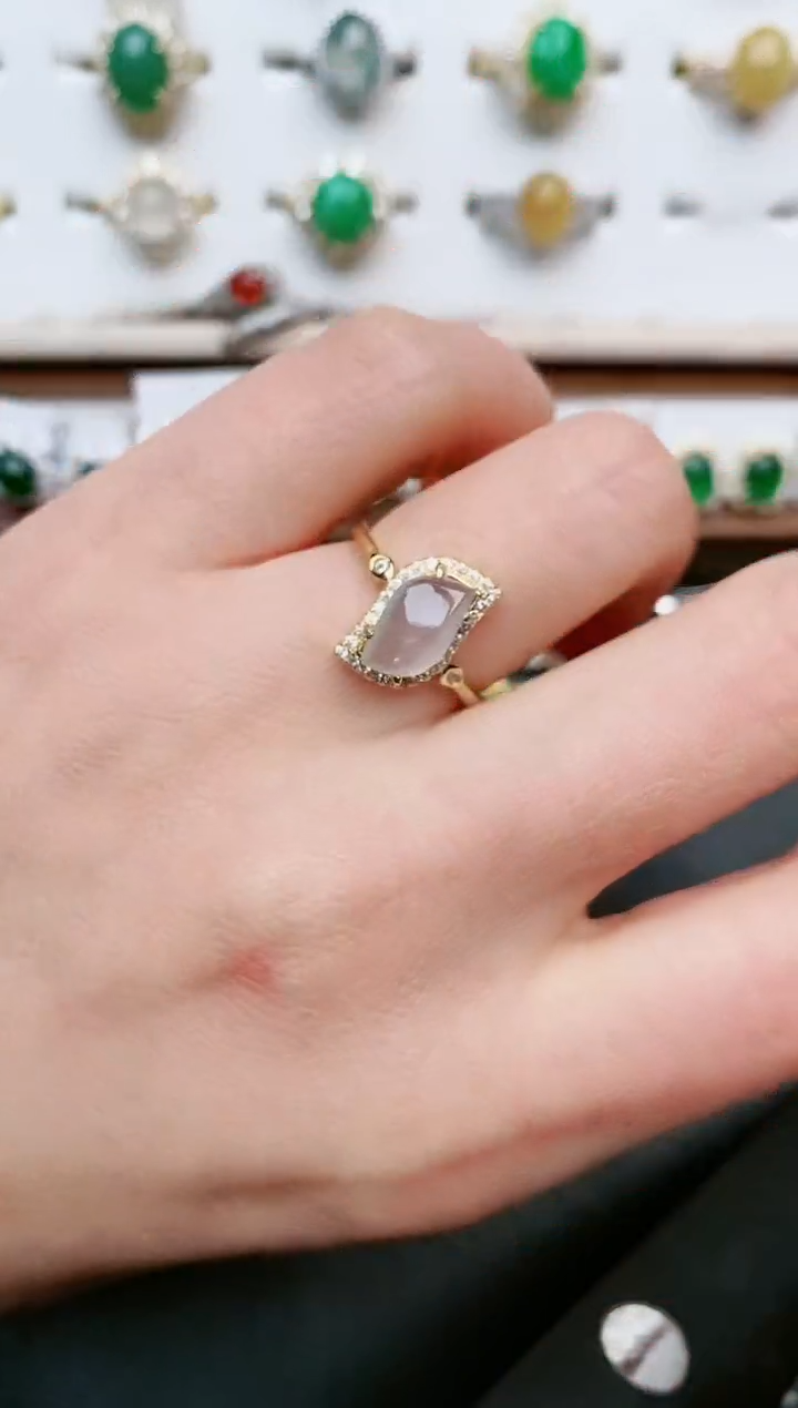 【闪购商品】翡翠戒指银S925镶嵌....