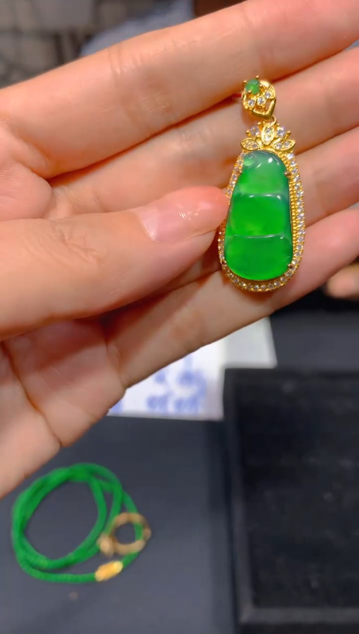 【闪购商品】定制翡翠未镶嵌24多样性发货（发其一）