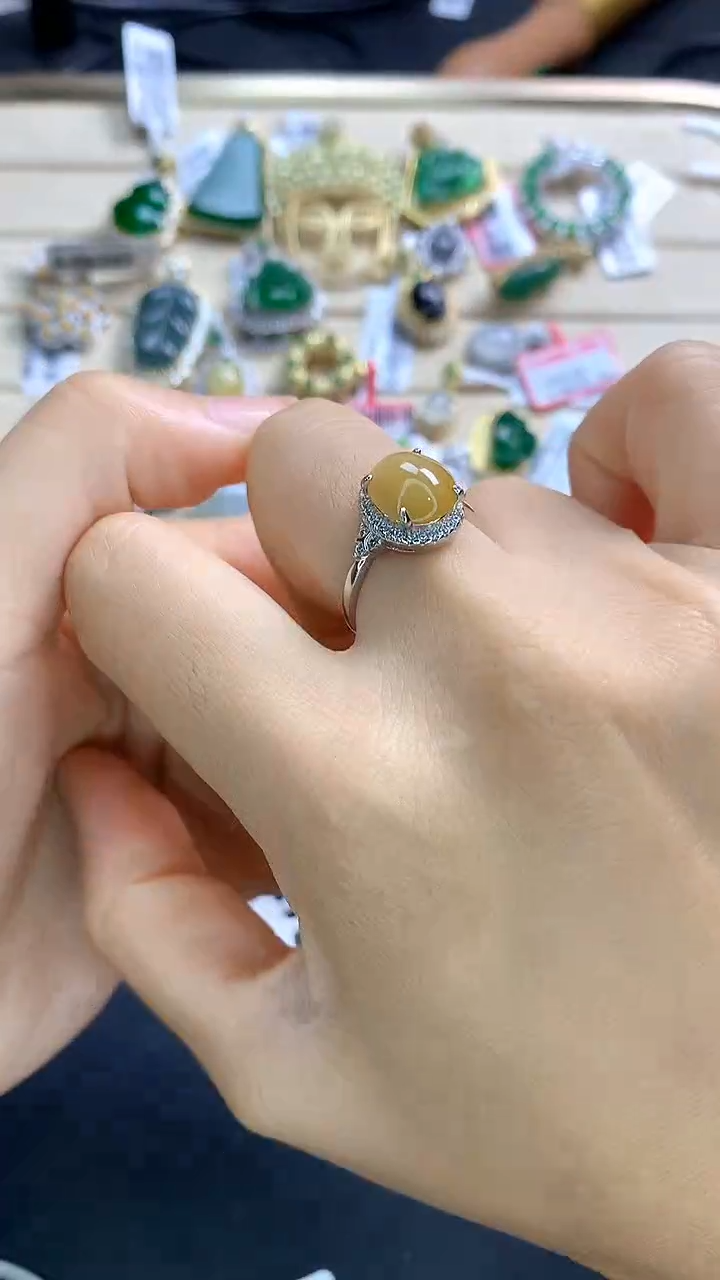 翡翠银S925镶嵌颈饰翡翠 银S925镶嵌 颈饰