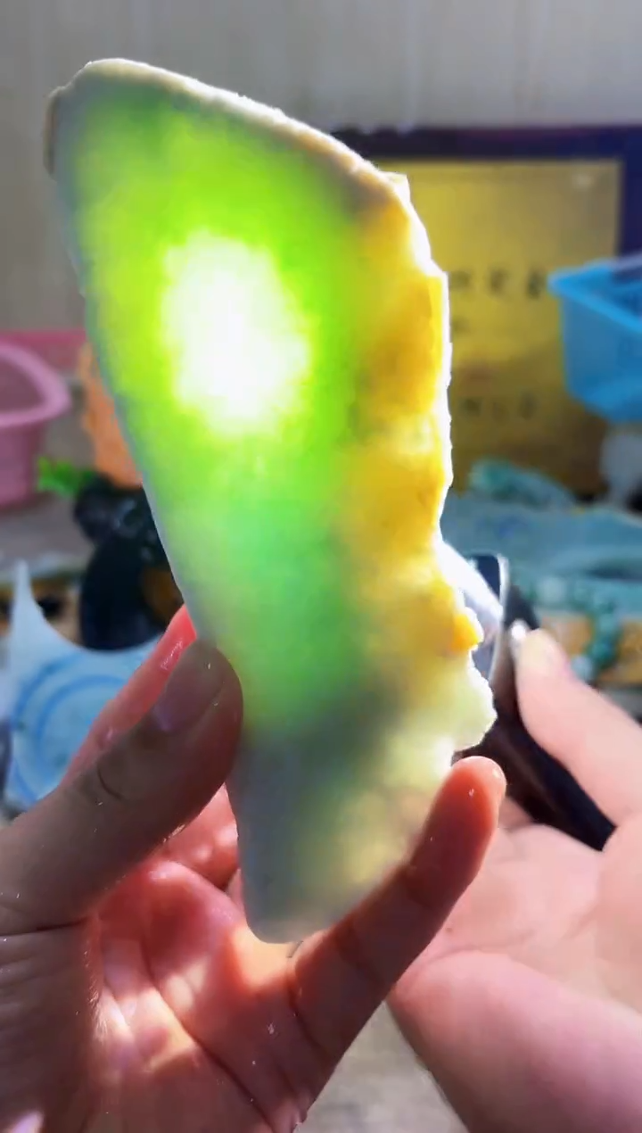 翡翠挂件未镶嵌A货常星2435