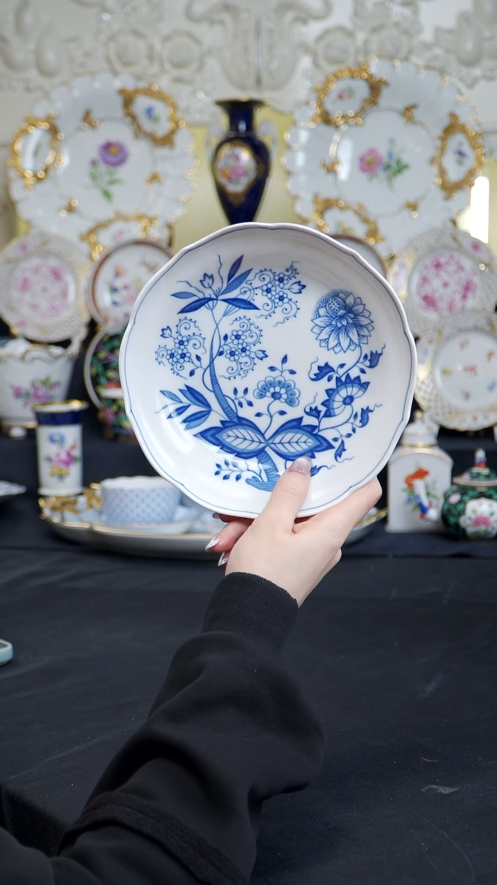骨瓷婷婷中古器物如图所示91