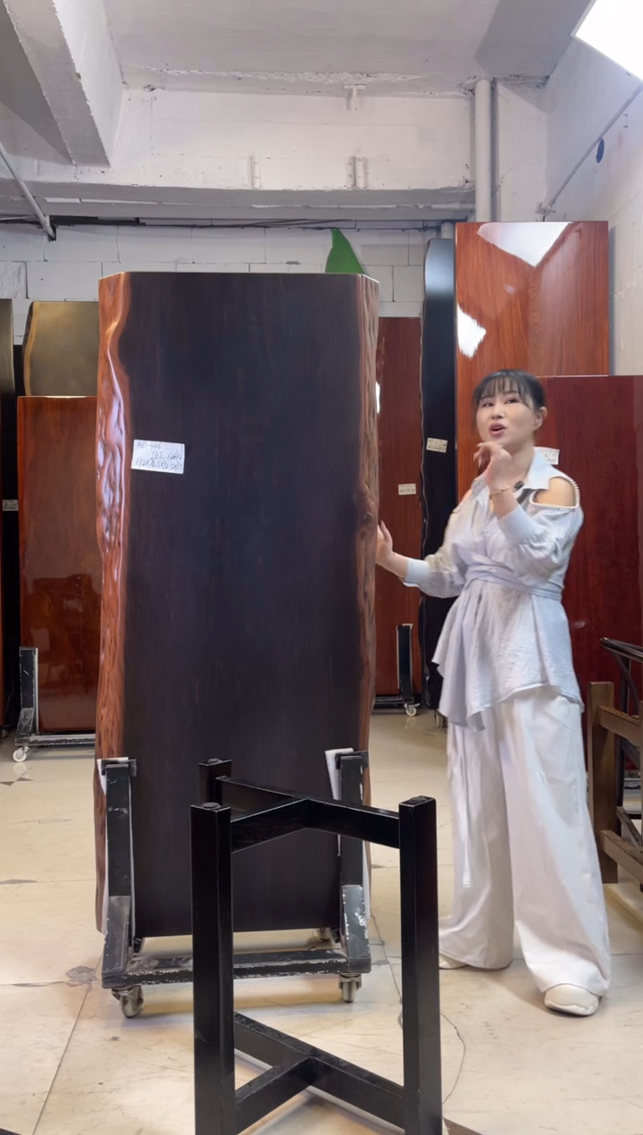 AD-346大叶紫檀172*73.5*7.5加黑三角支架*2