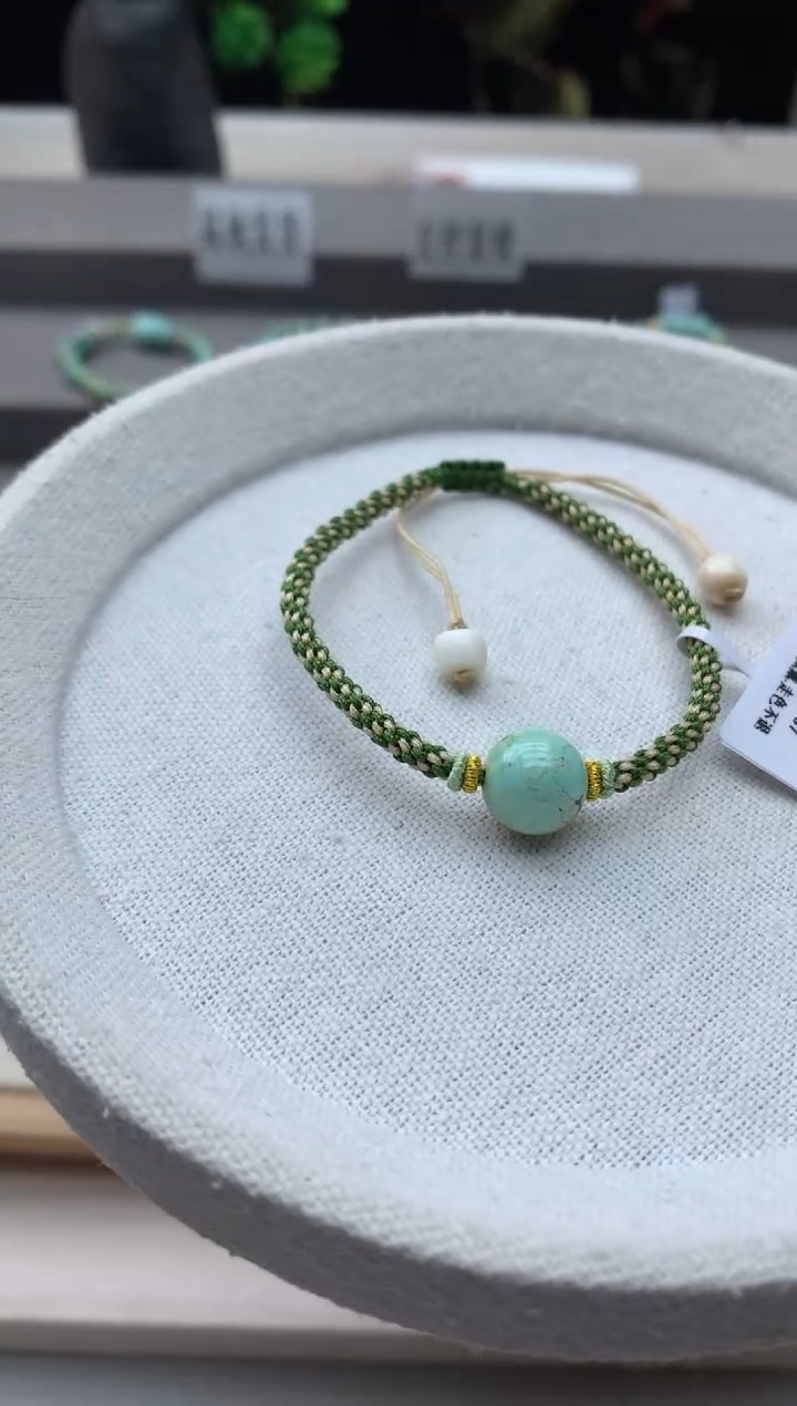 南红玛瑙手绳未镶嵌D183