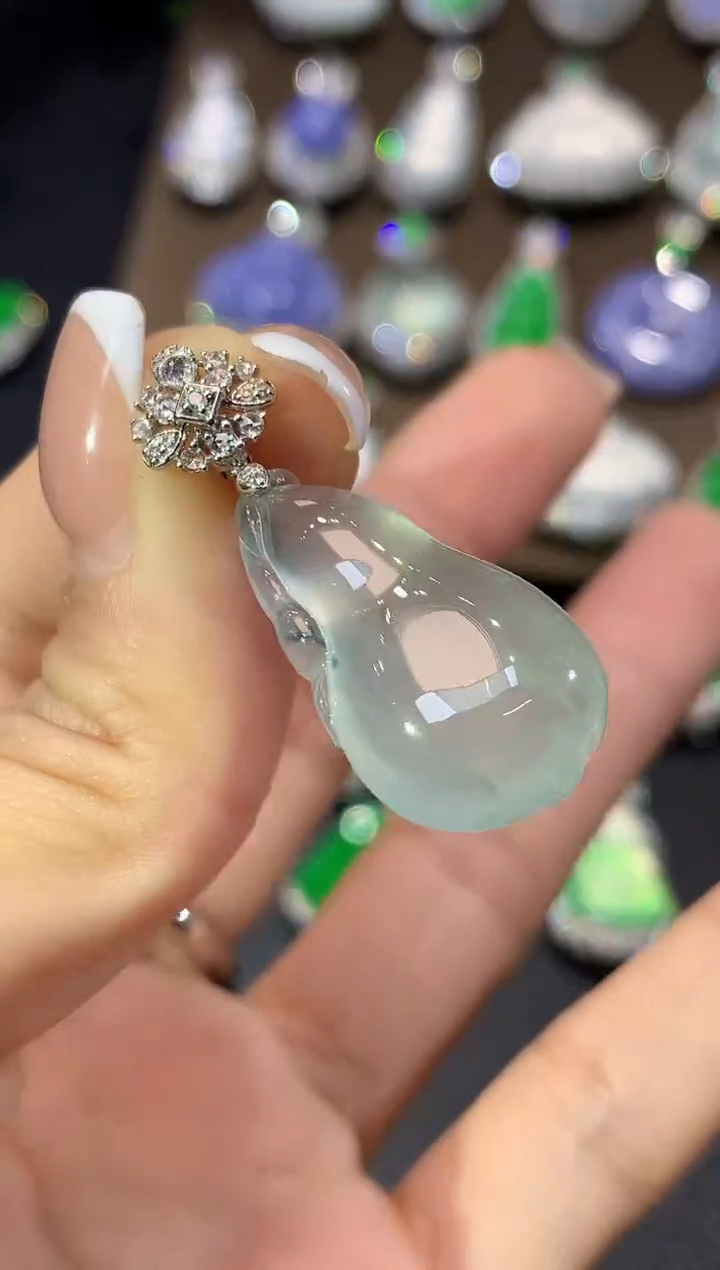 吊坠(不含链)18K金镶嵌翡翠D20