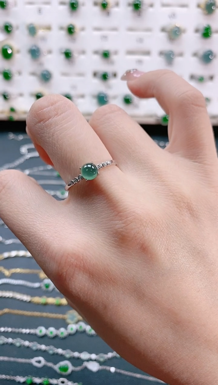 【闪购商品】翡翠戒指银S925镶嵌天然翡翠