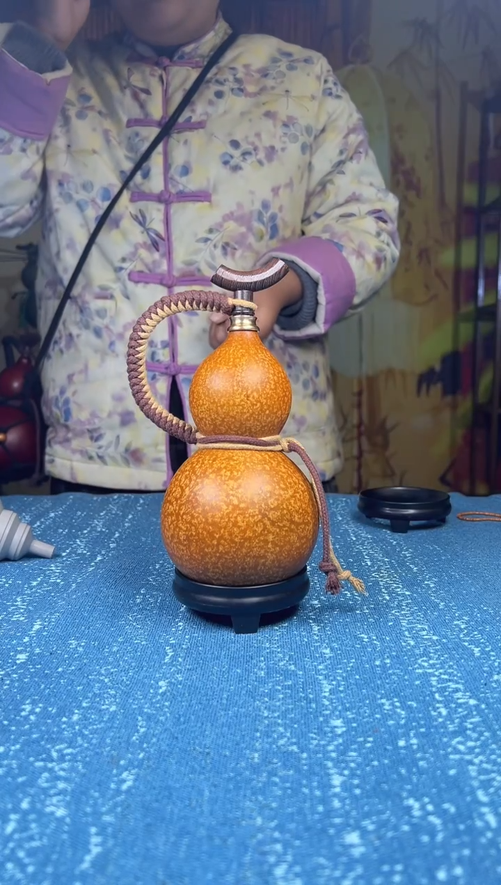 018--大漆酒葫芦--（500ml左右）  