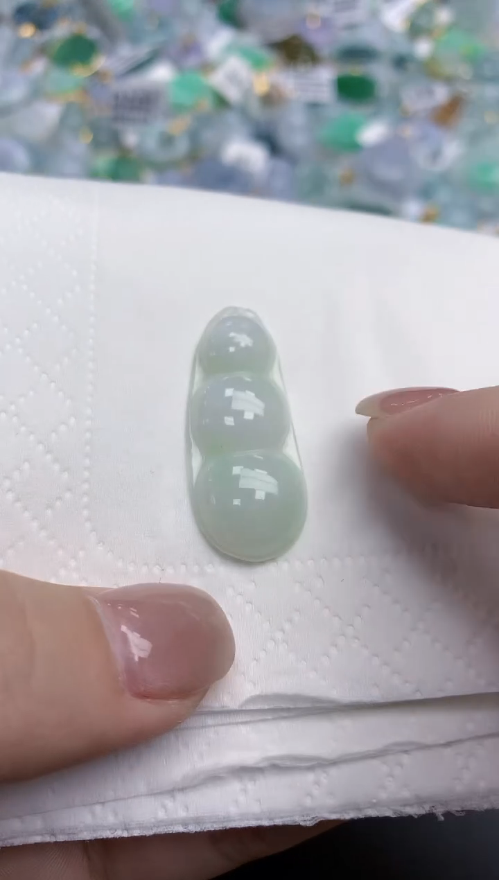 【闪购商品】翡翠颈饰未镶嵌天然缅甸翡翠A货