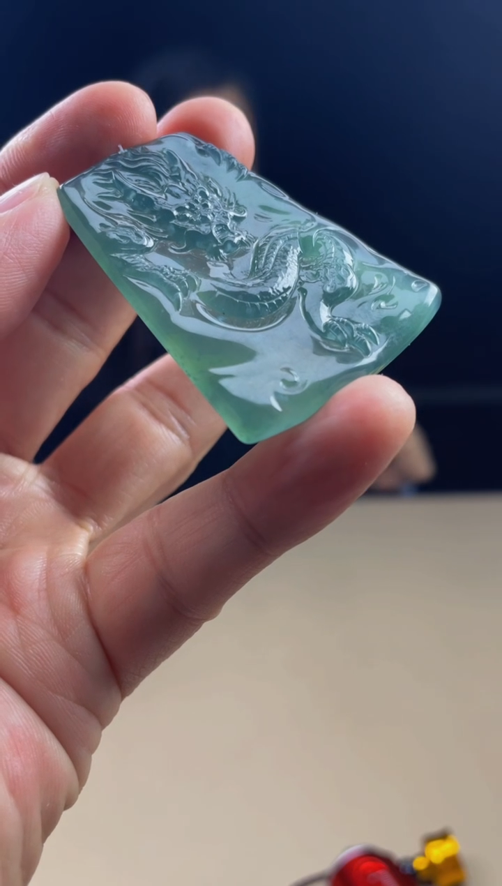 【闪购商品】定制翡翠未镶嵌        2510