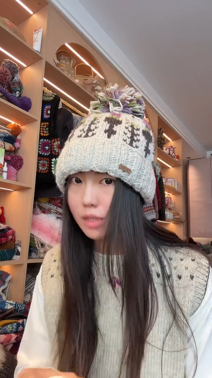 羊毛郁金香帽子  