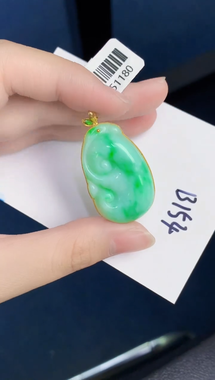 【闪购商品】翡翠颈饰18K金镶嵌000000000