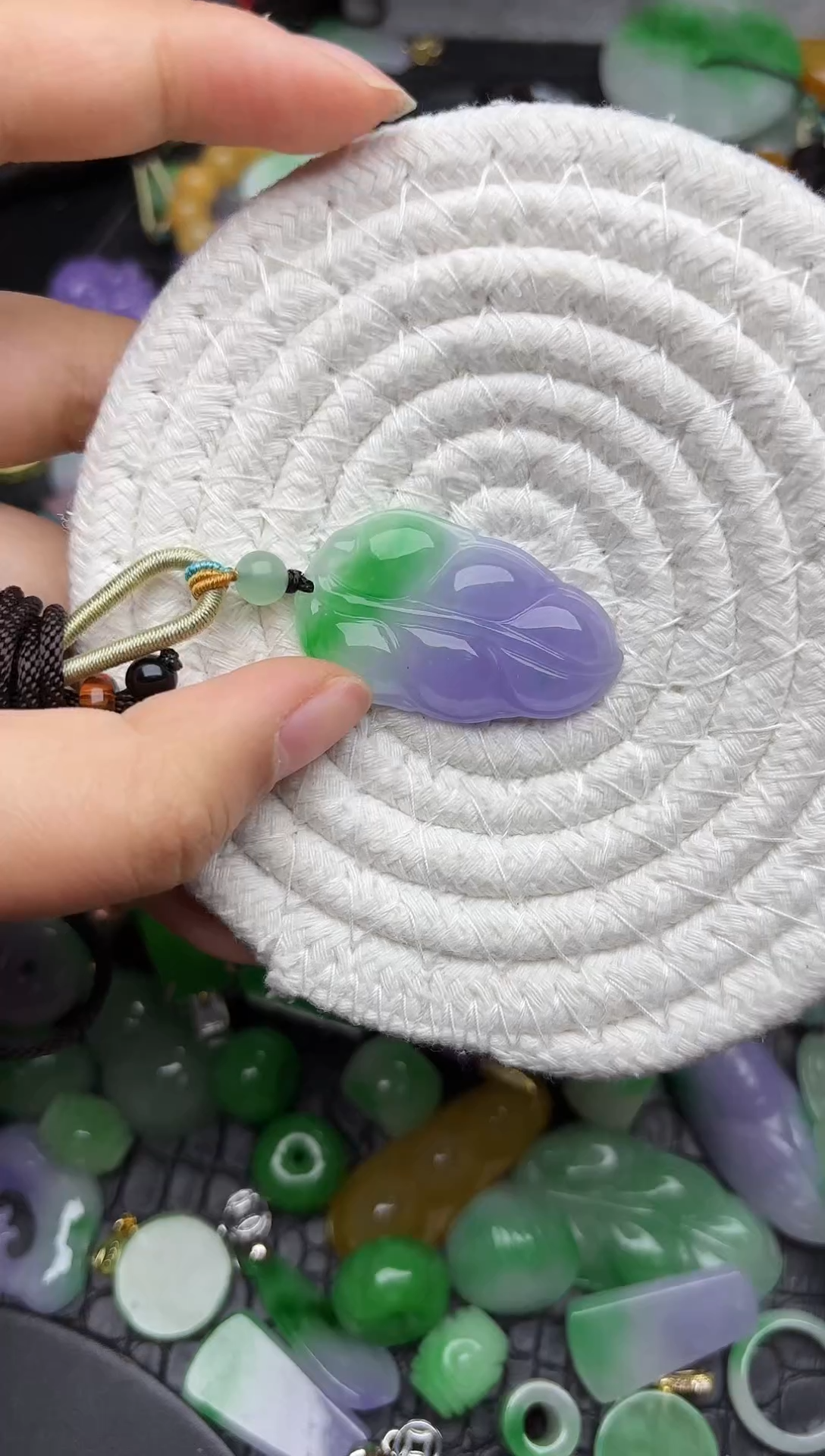 颈饰未镶嵌翡翠缅甸翡翠吊坠