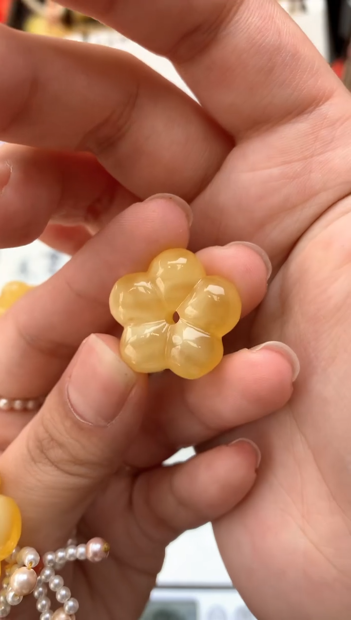 【闪购商品】未镶嵌琥珀珠宝奇石012琥珀蜜蜡花粉有纹小坑介意勿拍
