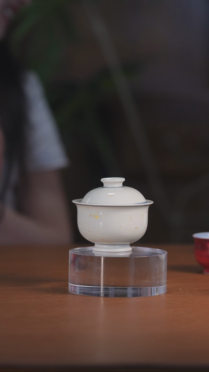 二号釉撒金盖碗    