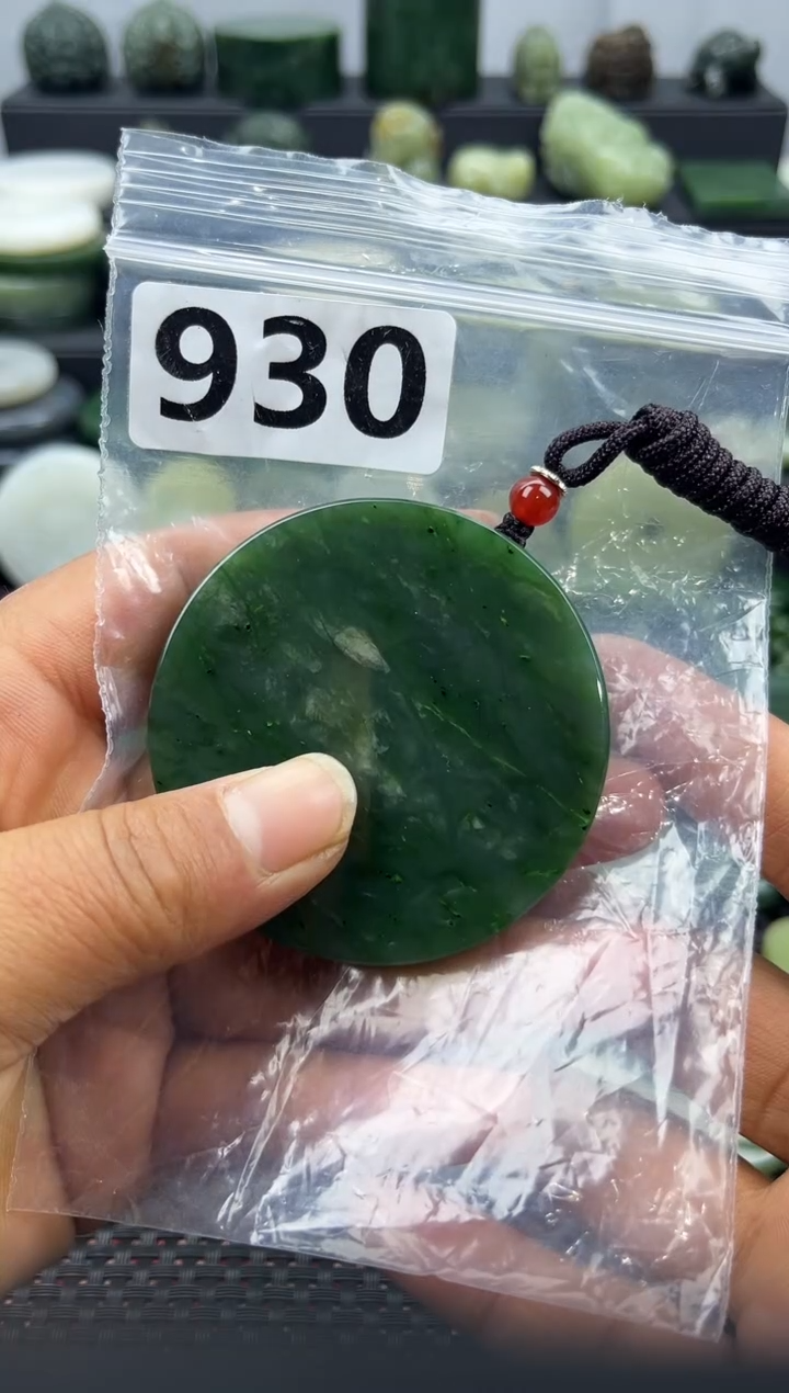 未镶嵌和田玉珠宝半成品镯芯