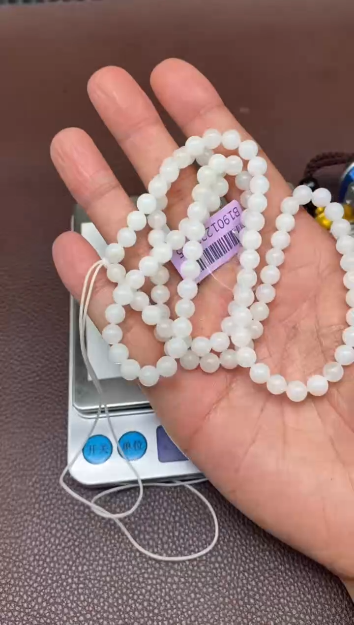 【闪购商品】和田玉p1.12拍一发一多样性发货未镶嵌111