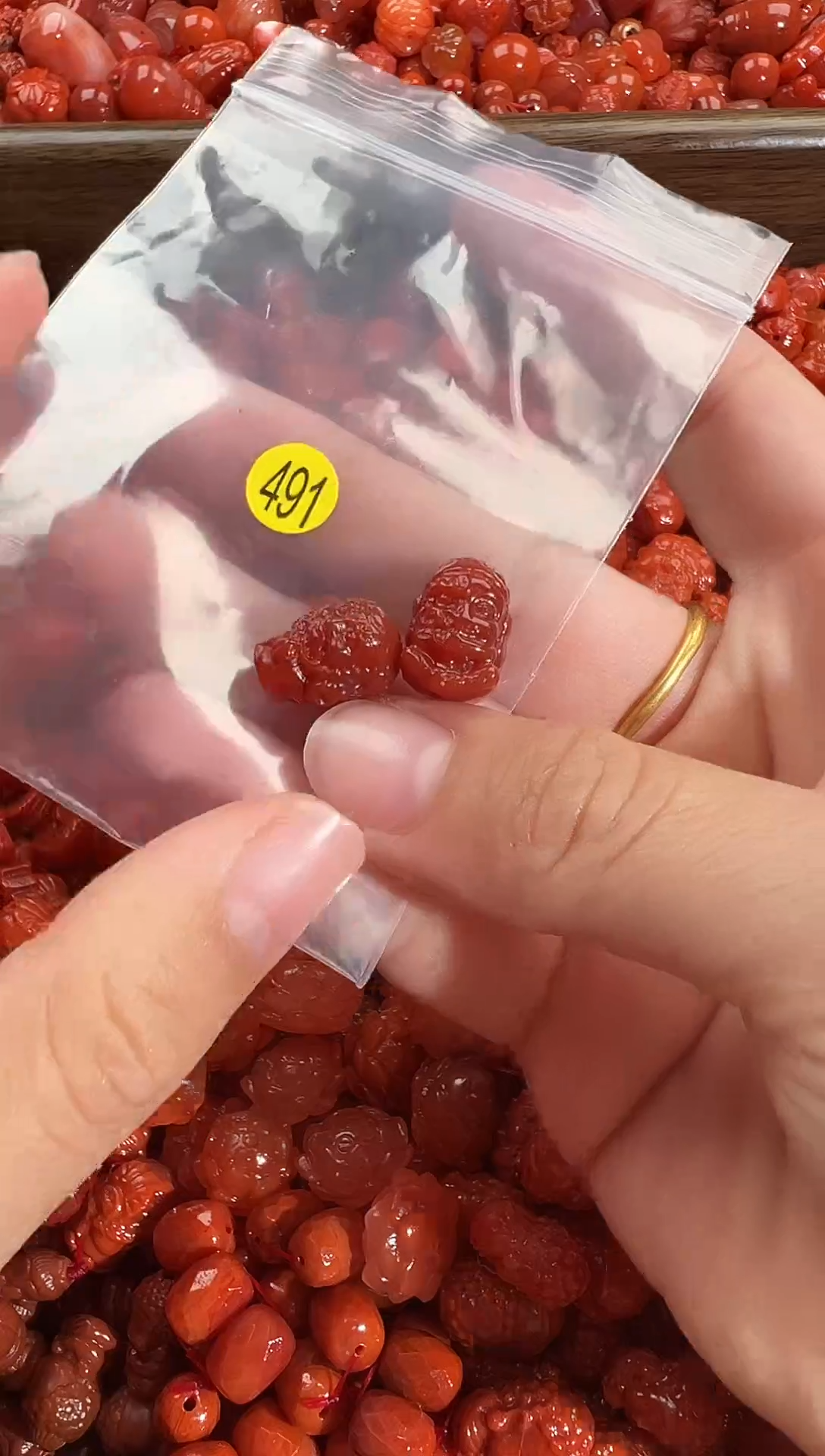 颈饰未镶嵌南红玛瑙1