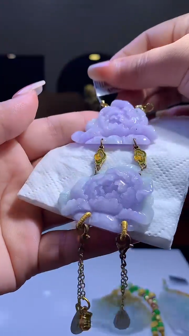 【闪购商品】定制翡翠未镶嵌1002xx-毛货挂件50