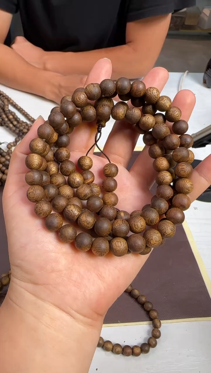 手串沉香99沉海南五指山绿棋沉香漏油王正圆珠9mm108颗多样性发1