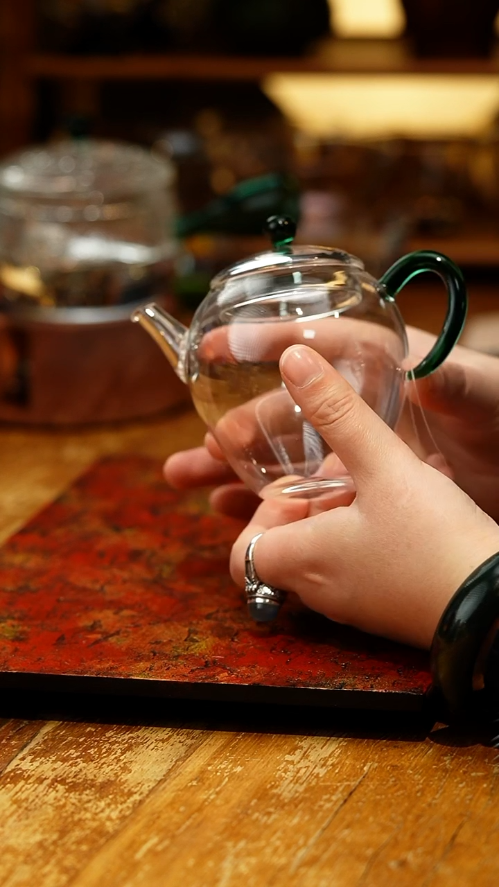 【闪购商品】禾器/晶彩文巧壶/墨绿色