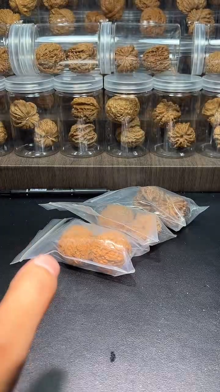 文玩核桃把件脆**?19哈哈哈