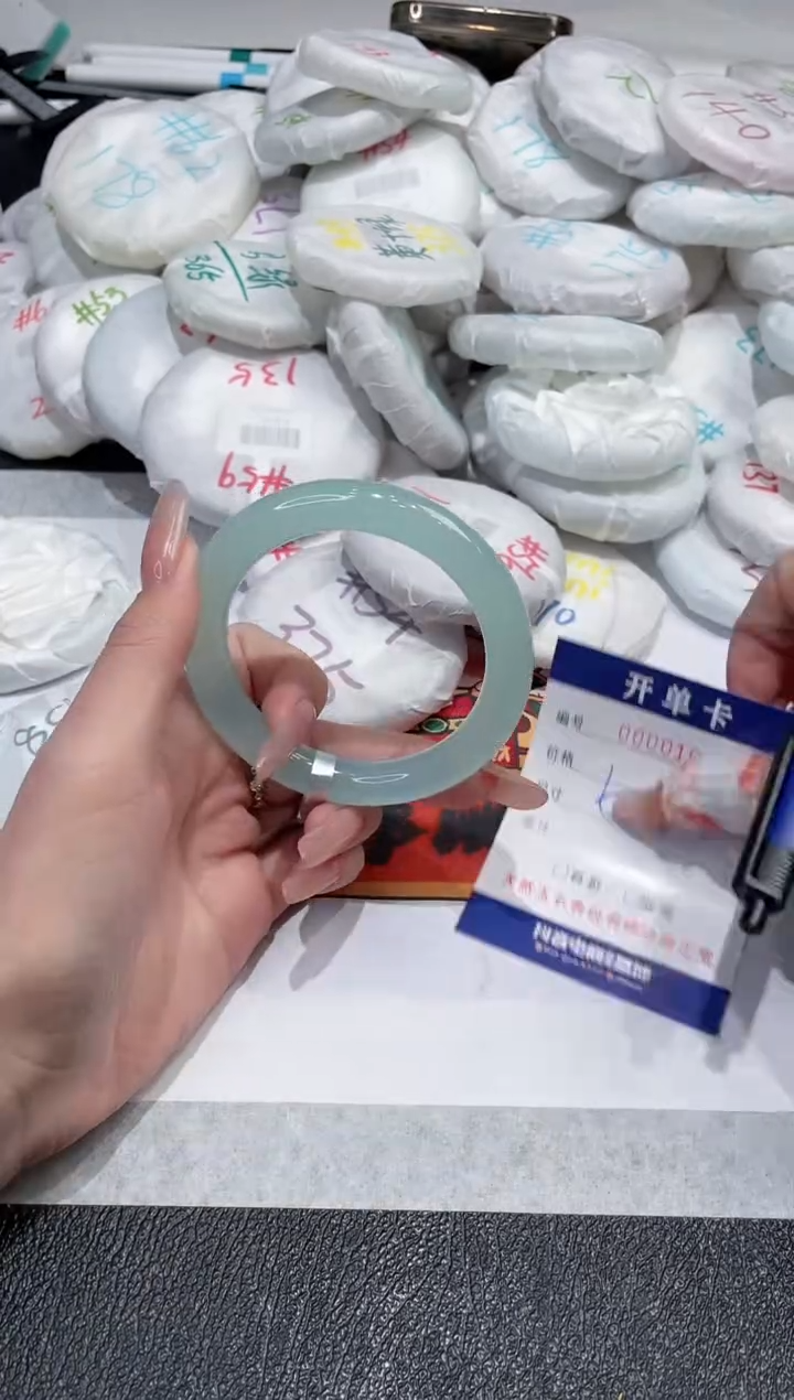 【闪购商品】玛瑙/玉髓手镯未镶嵌-168