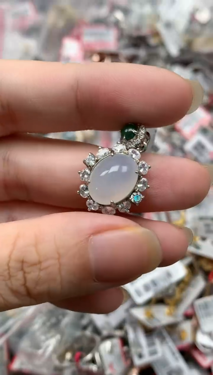 翡翠戒指银S925镶嵌天然A货缅甸翡翠