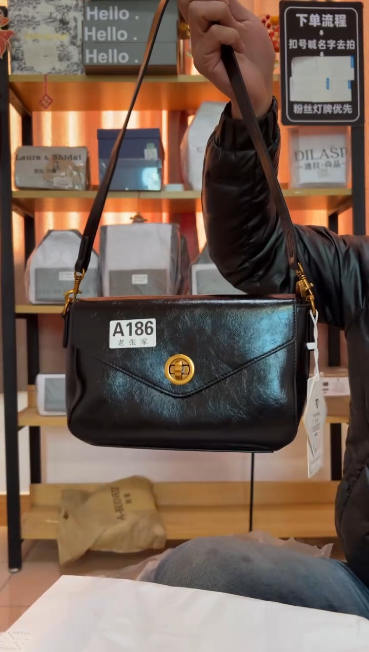 小牛剖层皮革老张家186