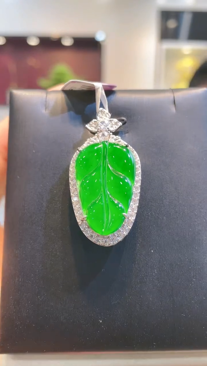 【闪购商品】翡翠颈饰未镶嵌A13天然A货翡翠吊坠（不含链）