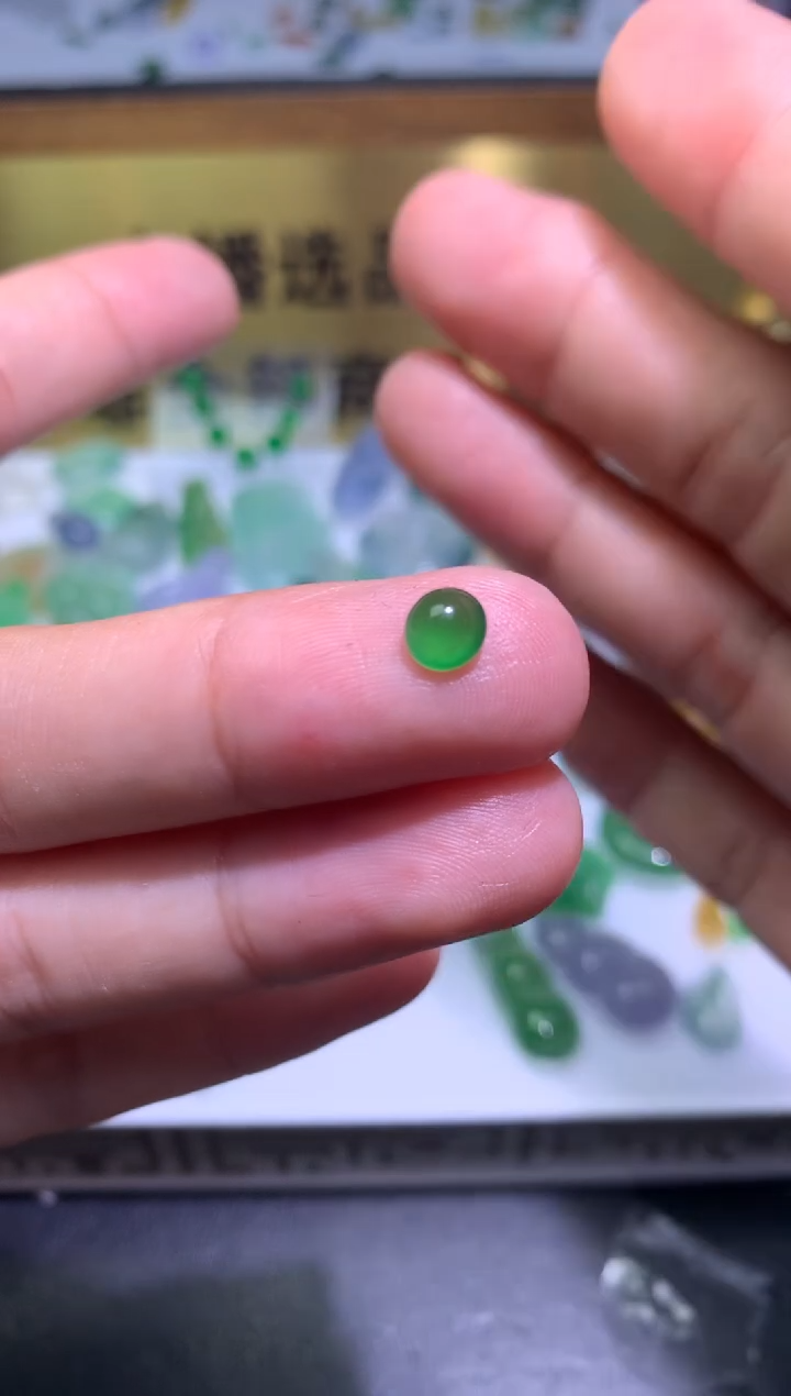 【闪购商品】定制翡翠未镶嵌毛货